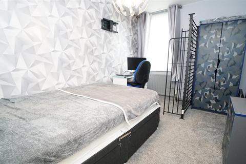 47 Fagley Road, Bradford, BD2 3LS