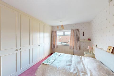 7 Fairway, Shipley, BD18 4RP
