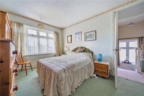 34 The Grove, West Wickham, BR4 9JS