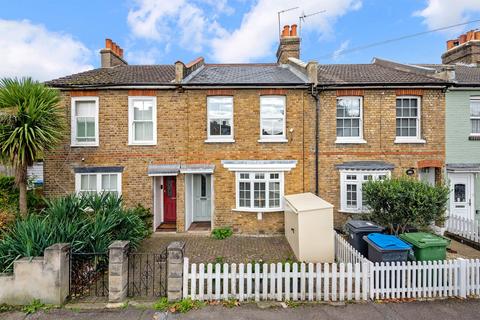 3 Beaconsfield Road, Surbiton, KT5 9AW