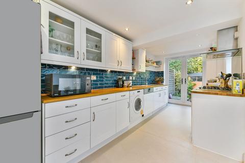 3 Beaconsfield Road, Surbiton, KT5 9AW