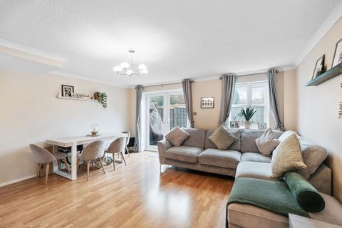 38 Oaklands, Northfield, Birmingham, B31 1FD