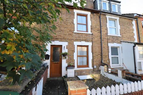 3 bedroom terraced house for sale, Melville Road, Maidstone