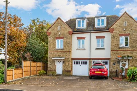 4 bedroom townhouse for sale, Rydens Road, Walton-on-Thames, KT12