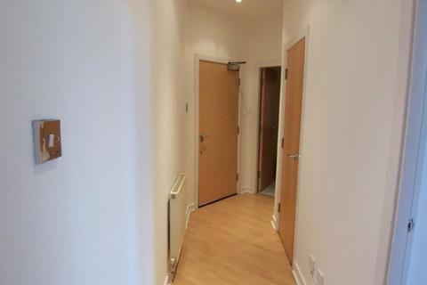 1 bedroom apartment to rent, Credon Close, London, SE16