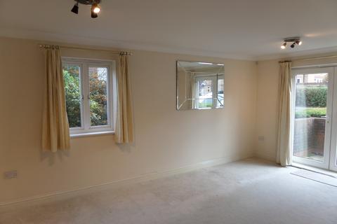 2 bedroom flat to rent, Old School Place, Croydon CR0