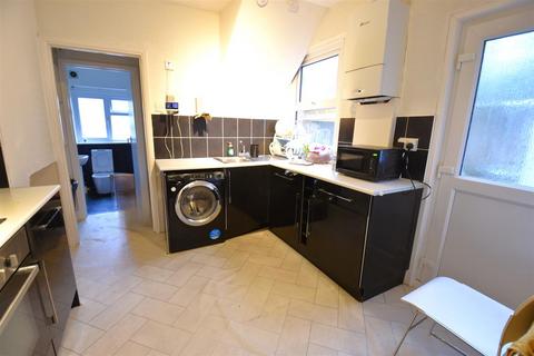 1 bedroom flat for sale, Athol Road, Erith DA8