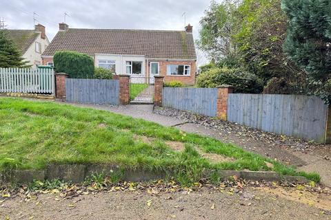 2 bedroom semi-detached bungalow for sale, Desborough Road, Rothwell, Kettering