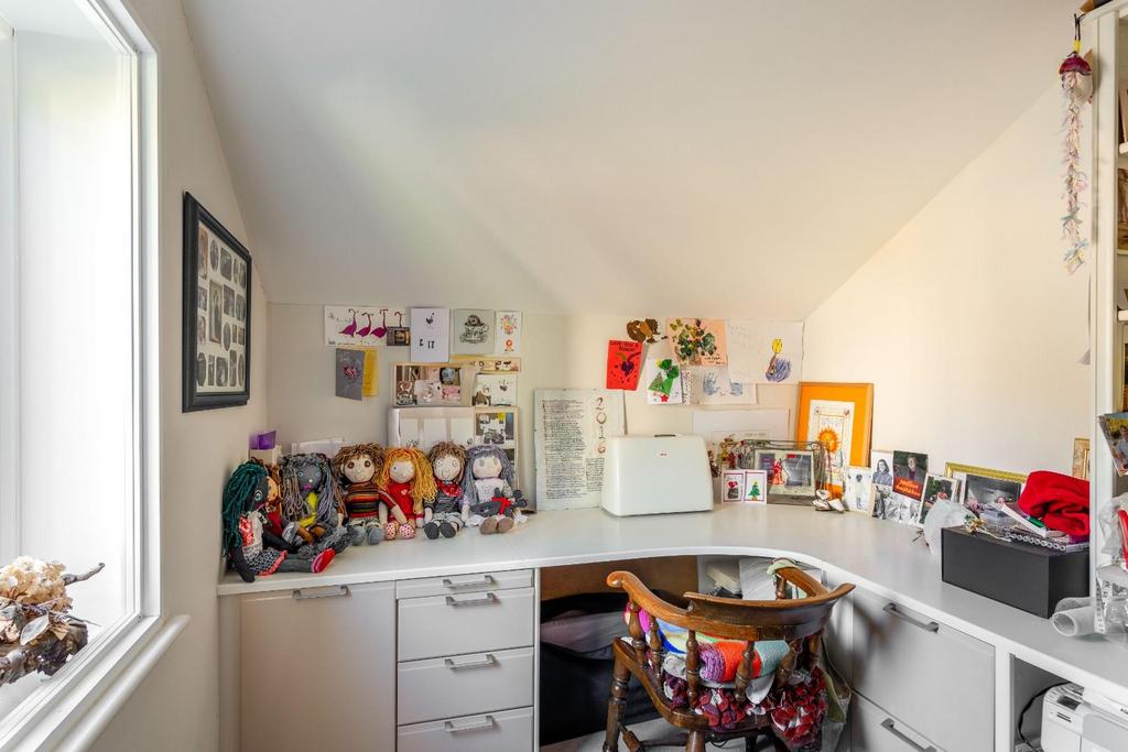 Longhill Road-5.jpg