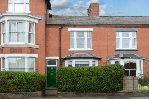 3 bedroom terraced house to rent, Monkmoor Road, Shrerwsbury