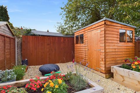 28 Compton Close, Corse, Gloucester, GL19 3RP