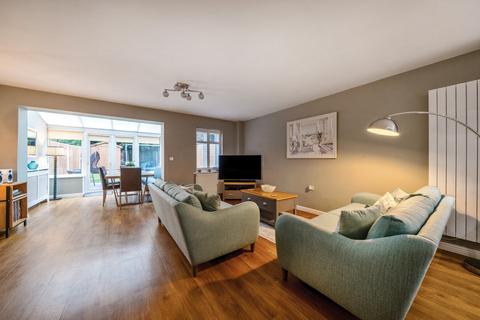 9 Sime Close, Guildford, GU3 3ED