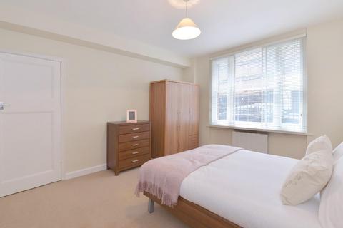 1 bedroom flat to rent, 39 Hill Street, Mayfair W1J