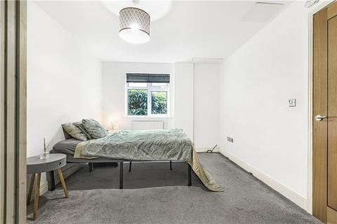 undefined, Goswell Road, London, EC1V