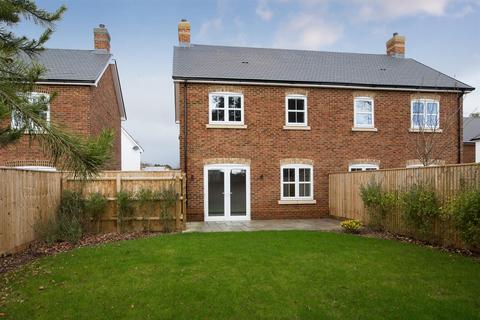 3 bedroom semi-detached house to rent, Nursery Grove, Pennington