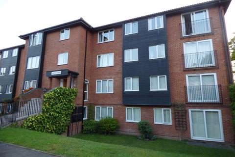 2 bedroom flat to rent, PURLEY