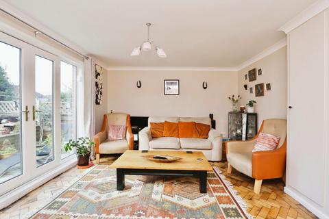 45 Brindley Close, Sheffield, S8 8PX
