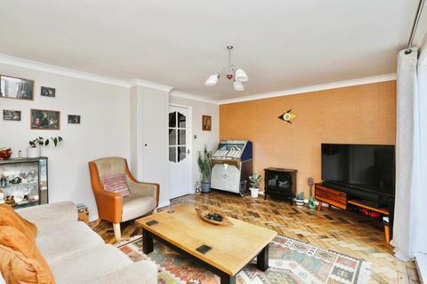 45 Brindley Close, Sheffield, S8 8PX