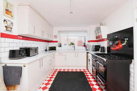 45 Brindley Close, Sheffield, S8 8PX