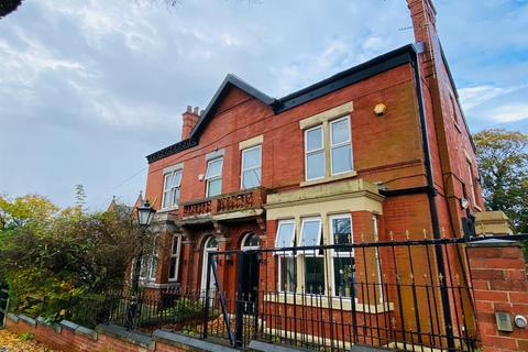 undefined, Mottram Road, Stalybridge SK15