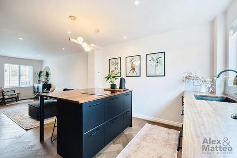 3 bedroom house for sale, Goodwin Close, Bermondsey, SE16