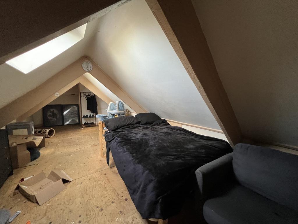 Attic Conversion/3rd Bedroom