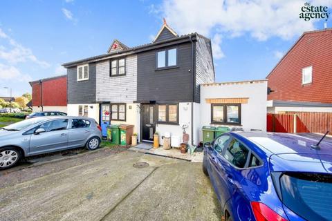 45 Mapleton Road, London, E4 6XJ