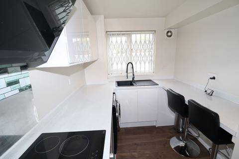 2 bedroom apartment to rent, John Silkin Lane, Deptford, SE8