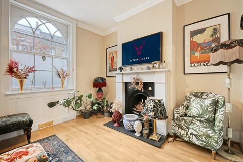 94 Old Ford Road, London, E2 9PW