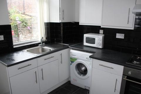 4 bedroom house to rent, Claremont Road, Liverpool