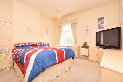 4 bedroom terraced house for sale, Britannia Road, Morley, Leeds, West Yorkshire