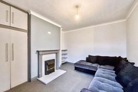 2 bedroom flat for sale, Victoria Terrace, Bedlington, Northumberland, NE22 5QB