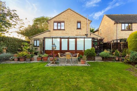 3 bedroom detached house for sale, The Chase