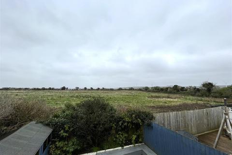 3 bedroom terraced house to rent, Station Road, Newquay TR8