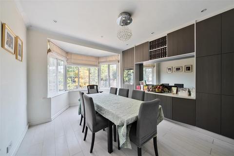 5 bedroom semi-detached house for sale, Glendale Avenue, Edgware