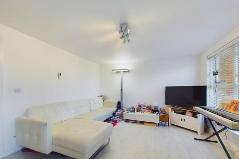 2 bedroom flat for sale, Cloudeseley Close, Sidcup DA14