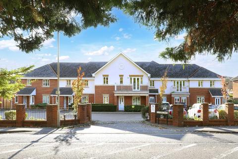 1 bedroom apartment for sale, London Road, Loudwater, High Wycombe, Buckinghamshire, HP10