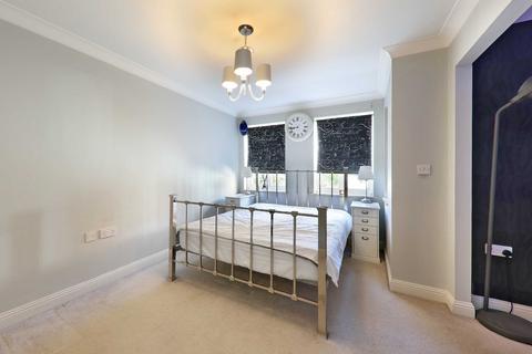 1 bedroom apartment for sale, London Road, Loudwater, High Wycombe, Buckinghamshire, HP10