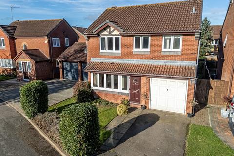 4 bedroom detached house for sale, Medway Close, Market Harborough LE16