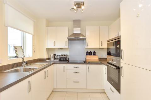 1 bedroom flat for sale, South Parade, Southsea, Hampshire