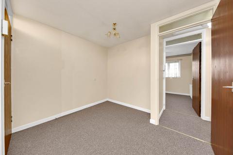 1 bedroom flat for sale, Etloe House, Leyton