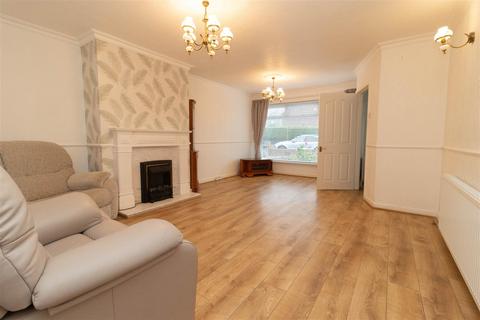 2 bedroom semi-detached bungalow for sale, Coniston Road, Marden