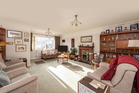 3 bedroom detached bungalow for sale, Tithe Close, Codicote