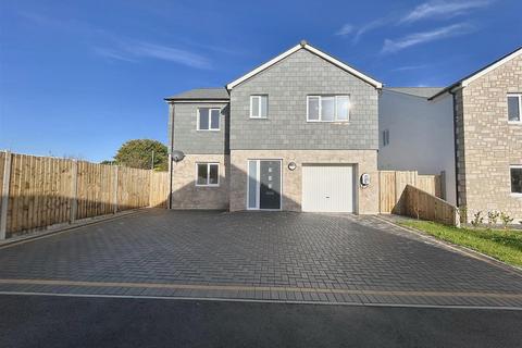 5 bedroom detached house for sale, Rinsey Drive, Helston