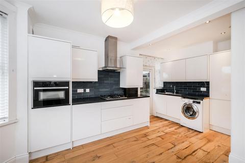 2 bedroom maisonette for sale, Edward Road, Walthamstow