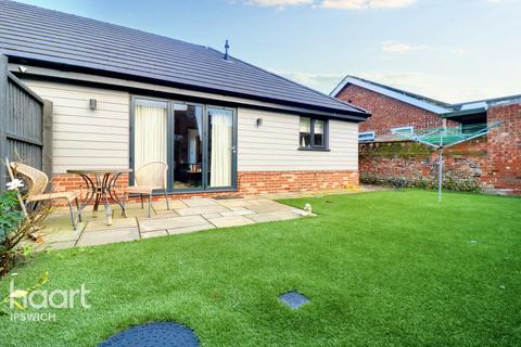8 Ballater Close, Ipswich, IP1 6LL