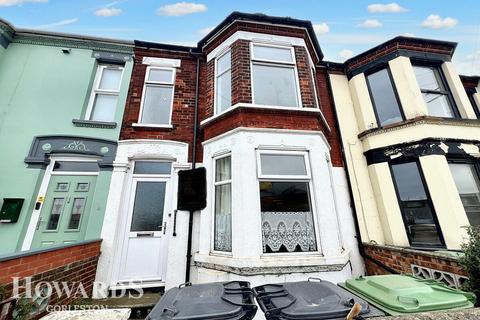 3 bedroom terraced house for sale, Station Road, Great Yarmouth