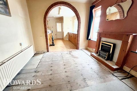 3 bedroom terraced house for sale, Station Road, Great Yarmouth