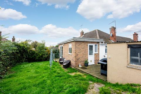 3 bedroom semi-detached bungalow for sale, Fairfield Road, Leigh-on-sea, SS9