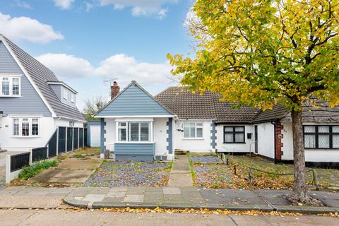 3 bedroom semi-detached bungalow for sale, Fairfield Road, Leigh-on-sea, SS9